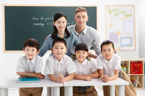 2010年高中招生简章